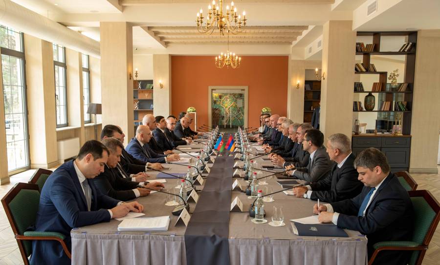 Armenia and Azerbaijan Agree on Draft Delimitation Instructions