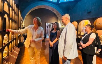 Ambassador Busch praises Matenadaran’s activities and highlights German scholars’ participation in International Armenological Congress