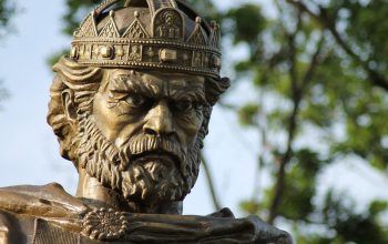 Almost Half a Century of Negotiations: Greece Hands Bulgaria Tsar Samuel’s Remains for 48 Relics